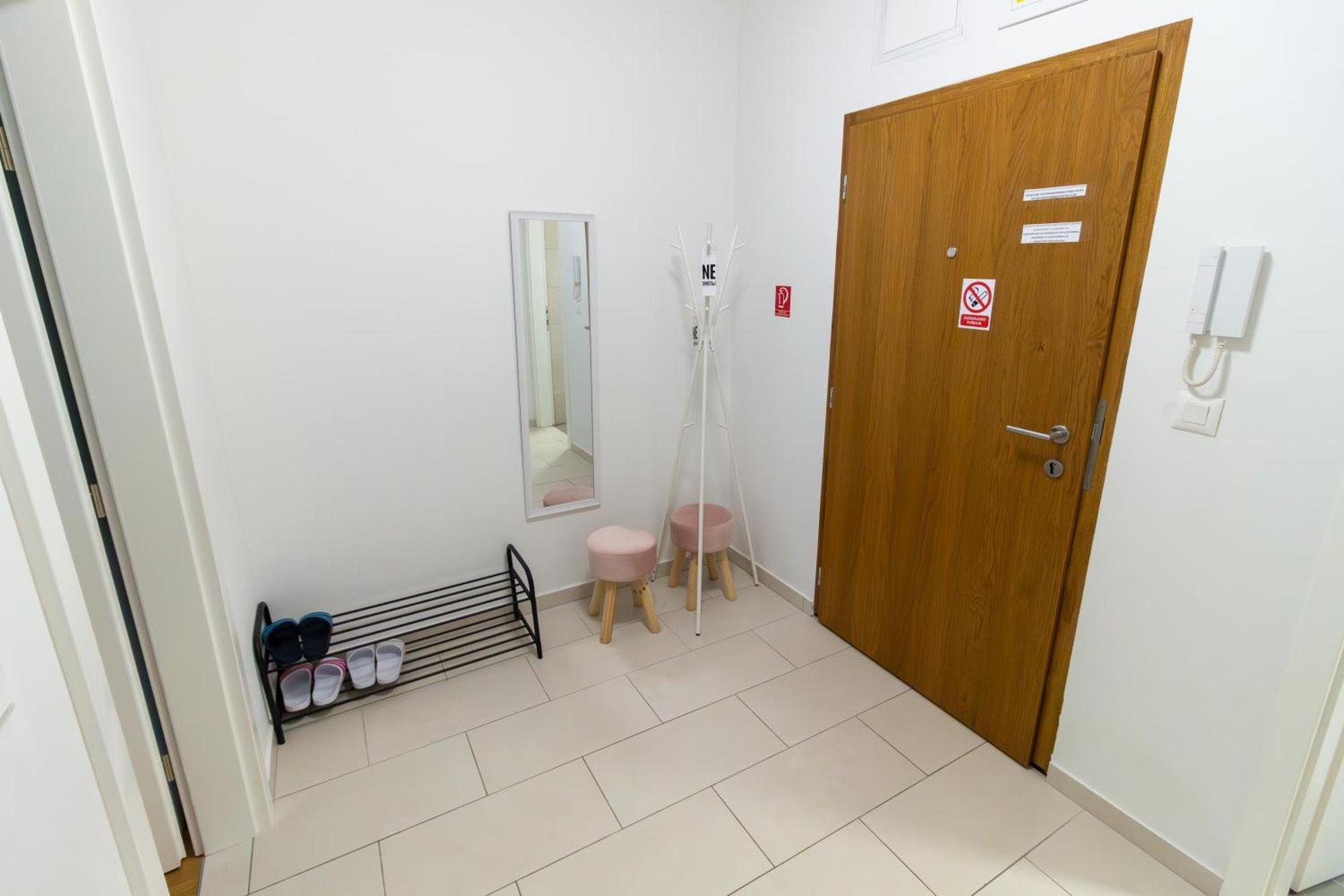 Gajeva Rooms - Stockholm Apartment Self Check-In 维罗维蒂察 外观 照片